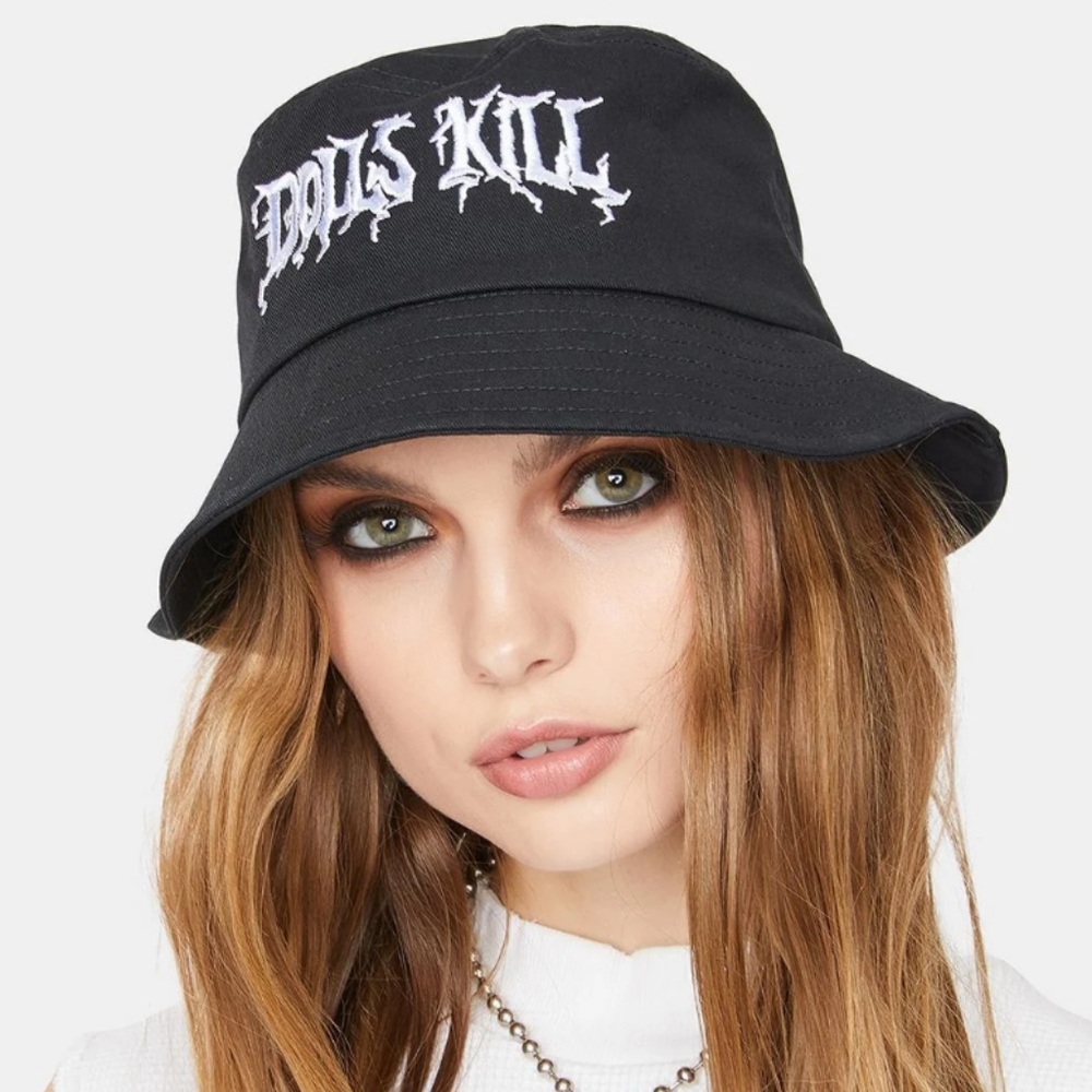 Dollskill bucket hat black